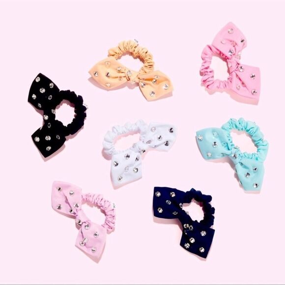 NWT Stoney Clover Lane Limited Edition Crystal Scrunchie sky - Picture 5 of 7